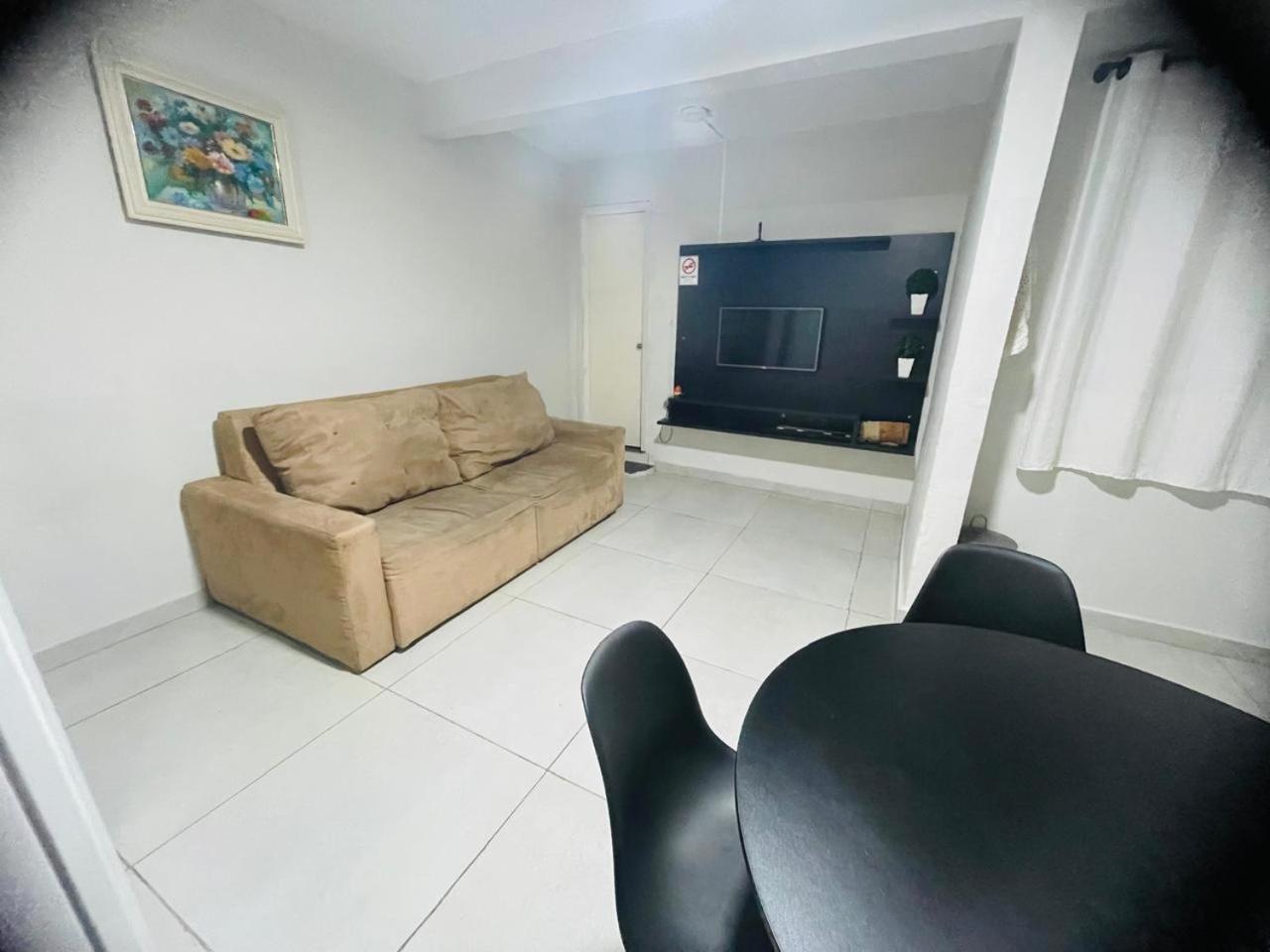 Apartamento Casa Fundos Eco City 03 Simples E Confortavel Com 2 Quartos E Garagem *