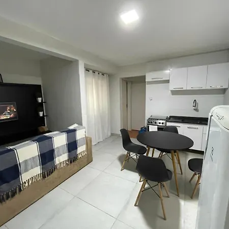 Casa Fundos Eco City 03 Simples E Confortavel Com 2 Quartos E Garagem Curitiba Exterior photo